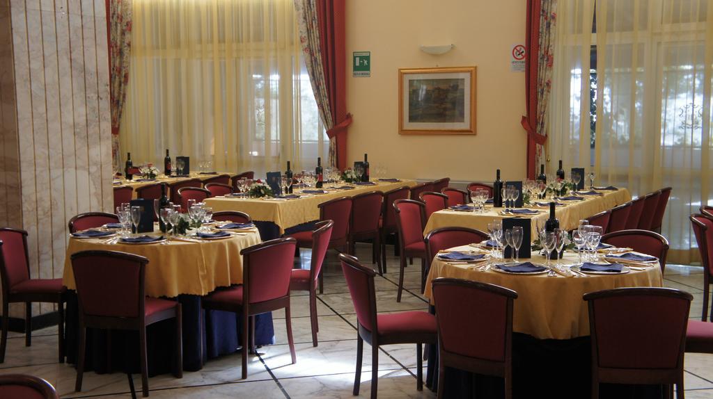 Grand Hotel Delle Terme Шакка Экстерьер фото